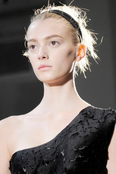 Look 33